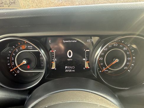 Used 2022 Jeep Wrangler Sport S image 16