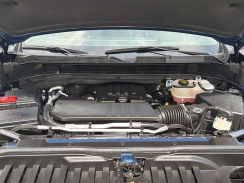Used 2024 Chevrolet Silverado 1500 LT AWD/4WD image 24