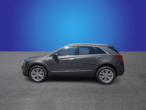 Used 2019 Cadillac XT5 Luxury w/ LPO, Radiant Package FWD image 2