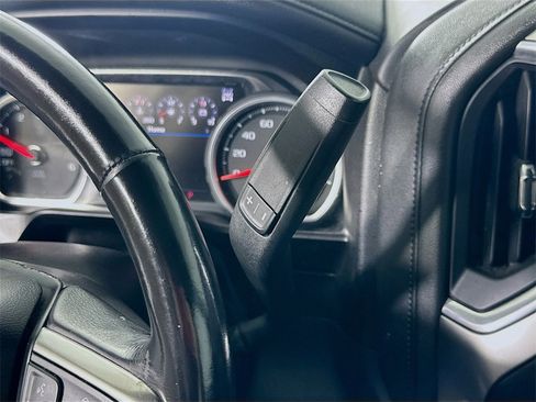 Used 2020 Chevrolet Silverado 1500 LTZ w/ LTZ Premium Package image 32