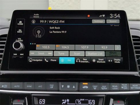 Used 2025 Honda Odyssey Elite image 19