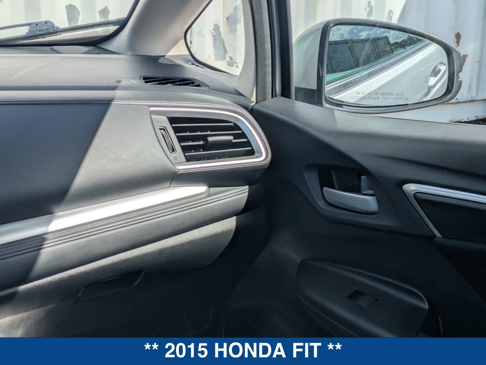 Used 2015 Honda Fit LX image 18