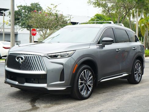 Used 2026 INFINITI QX60 Luxe w/ Cargo Package FWD image 3