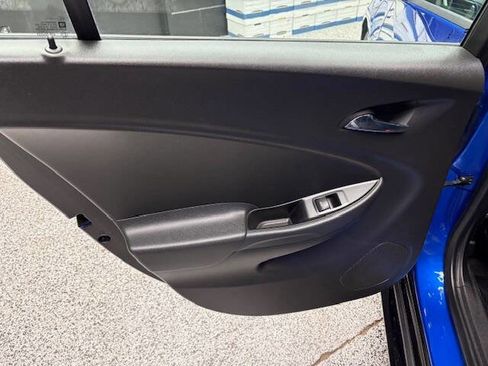 Used 2018 Chevrolet Volt LT w/ LT Driver Confidence Package image 17