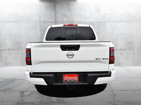 Certified 2024 Nissan Frontier SV w/ SV Convenience Package image 6