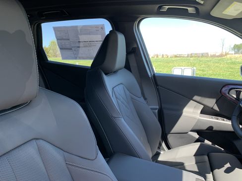 New 2025 BMW X3 xDrive30i w/ Premium Package image 21