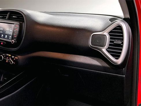 Used 2021 Kia Soul S image 26
