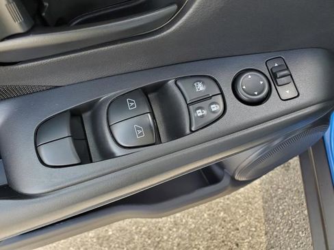 Certified 2025 Nissan Kicks Play S image 16