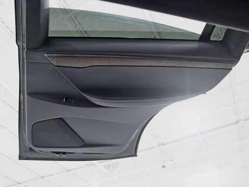 Used 2020 Tesla Model X AWD/4WD image 35