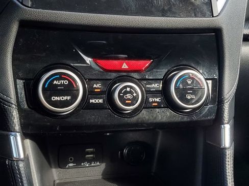 Certified 2024 Subaru Forester Limited AWD/4WD image 30
