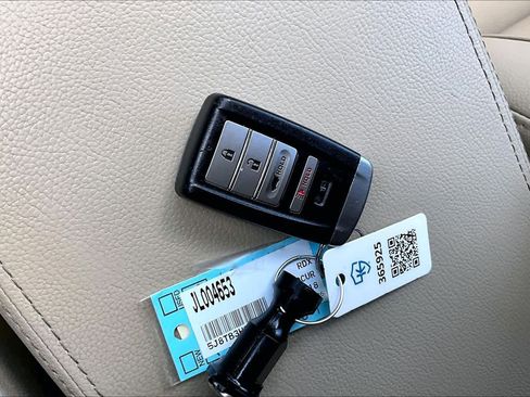 Used 2018 Acura RDX FWD image 15