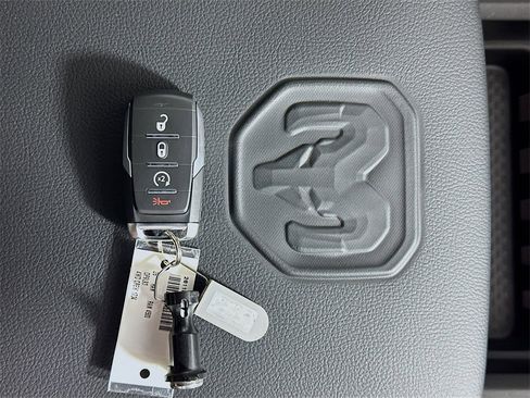 New 2026 RAM 4500 4x4 Crew Cab DRW image 19