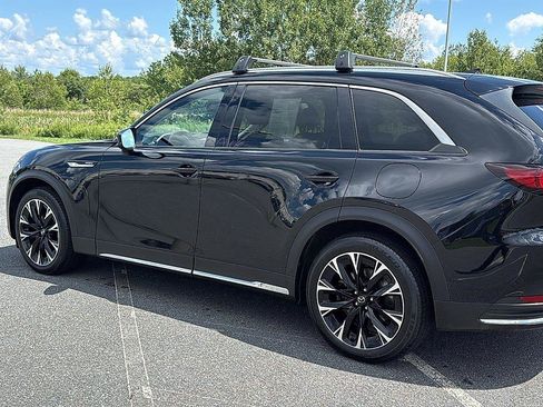 Used 2024 MAZDA CX-90 Plug-In Hybrid w/ Premium Pkg AWD/4WD image 9