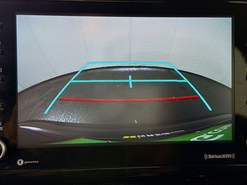 Used 2022 Toyota Corolla LE image 19