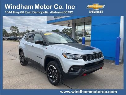 Used 2025 Jeep Compass Trailhawk