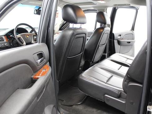 Used 2011 Chevrolet Silverado 2500 LTZ w/ LTZ Plus Package AWD/4WD image 24