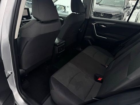 Used 2024 Toyota RAV4 XLE image 18