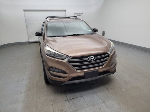 Used 2016 Hyundai Tucson Limited image 14