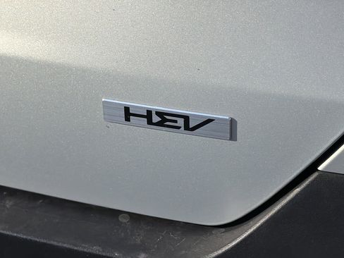 Used 2025 Kia Carnival SX Prestige image 7