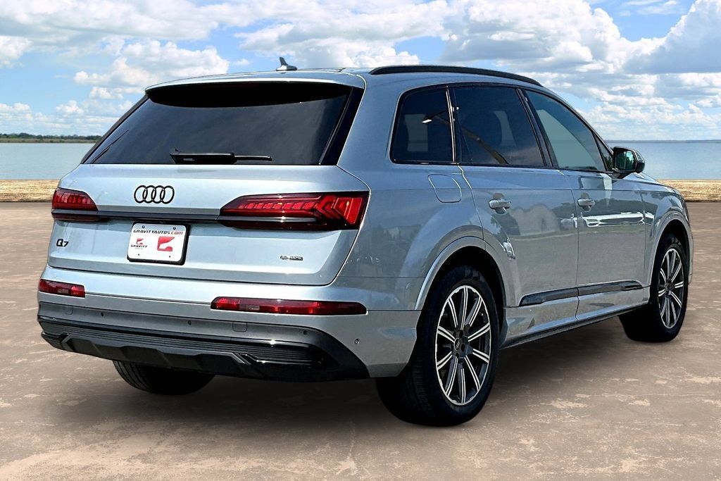 Used 2023 Audi Q7 2.0T Premium Plus w/ Premium Plus Package AWD/4WD image 4