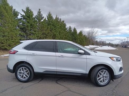 Used 2024 Ford Edge SEL AWD/4WD image 22