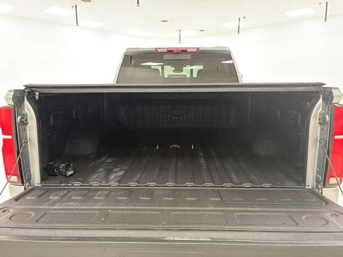 Certified 2025 Chevrolet Silverado 2500 LTZ w/ LTZ Premium Package AWD/4WD image 17