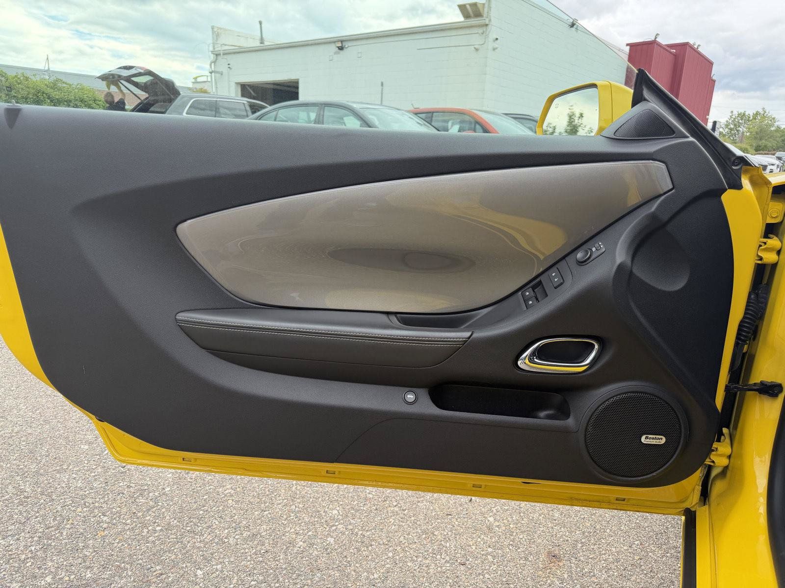 Used 2013 Chevrolet Camaro LT w/ RS Package RWD image 9