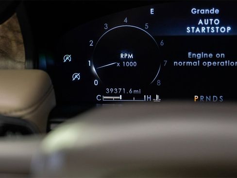 Used 2023 Lincoln Nautilus Reserve image 20