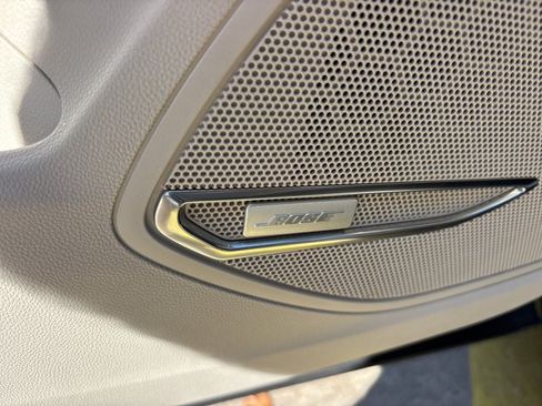 Used 2022 Buick Envision Essence w/ Technology Package I FWD image 23