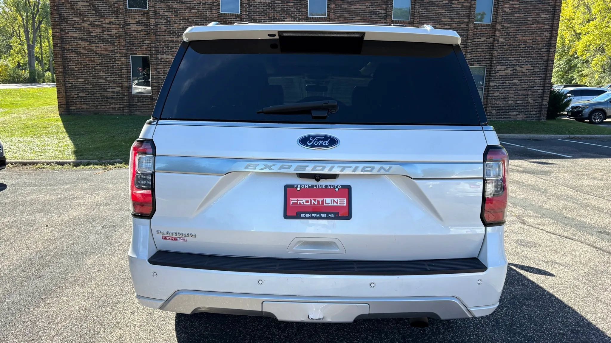 Used 2018 Ford Expedition Platinum AWD/4WD image 8