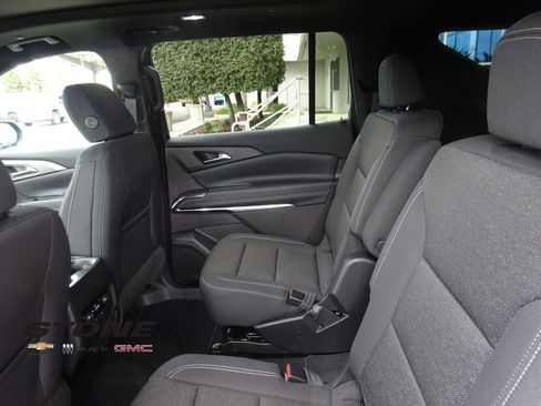 New 2026 Chevrolet Traverse LT w/ Sun and Wheel Package image 21