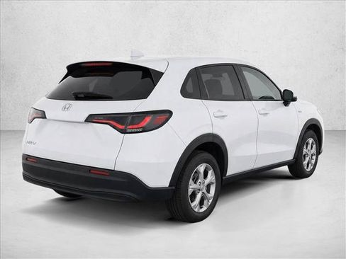 Used 2025 Honda HR-V LX image 7