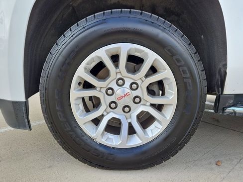 Used 2019 GMC Yukon XL SLT w/ Open Road Package image 21