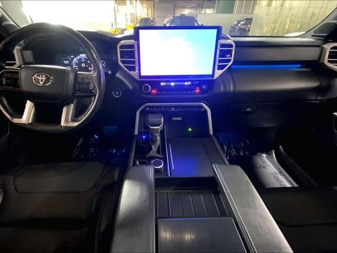 Used 2024 Toyota Tundra Platinum image 16