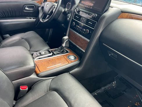 Certified 2024 Nissan Armada SL RWD image 20