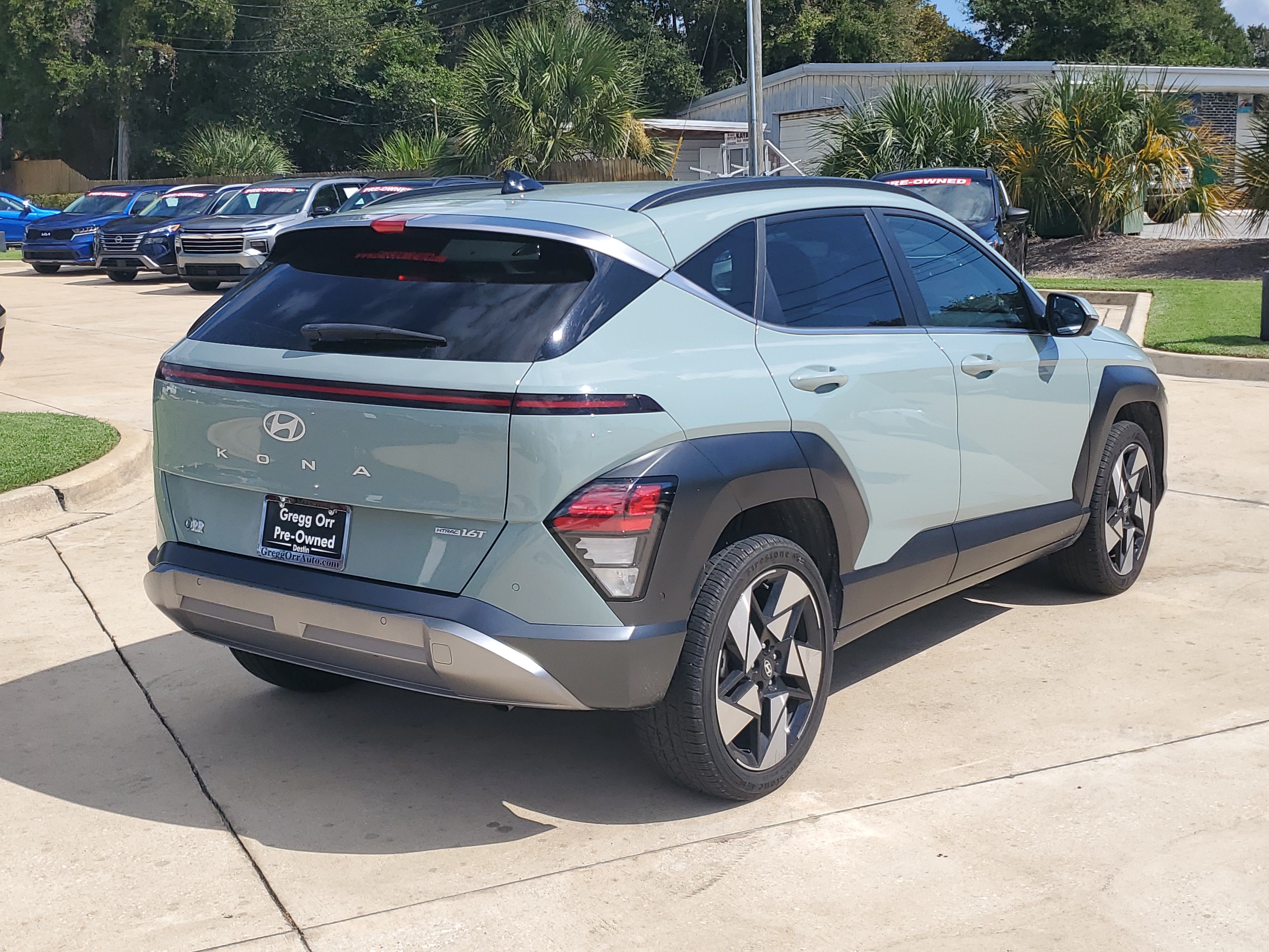 Used 2024 Hyundai Kona Limited AWD/4WD image 10
