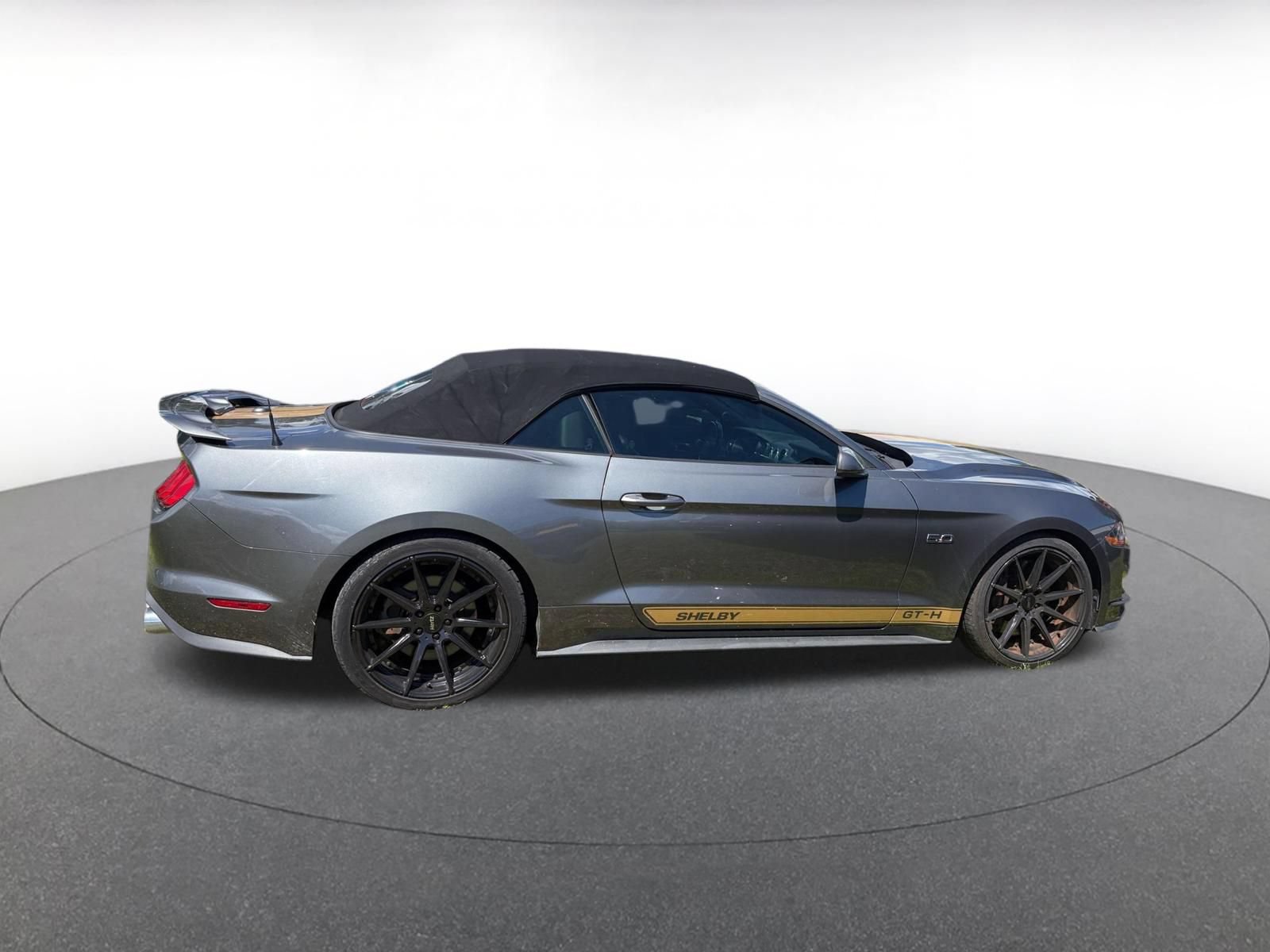 Used 2022 Ford Mustang GT Premium w/ GT Performance Package RWD image 8