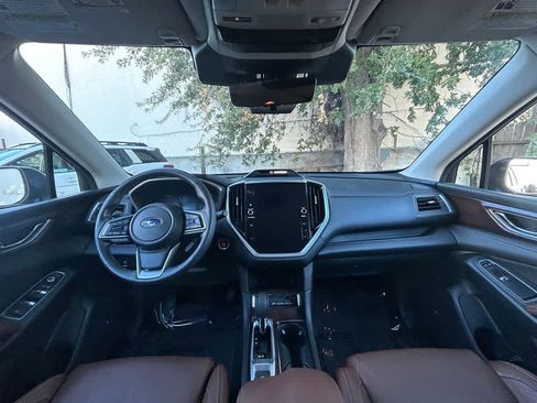 Used 2023 Subaru Ascent Touring AWD/4WD image 10