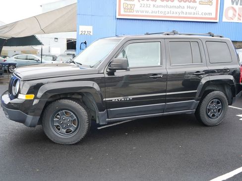 Used 2016 Jeep Patriot Sport w/ Power Value Group image 3