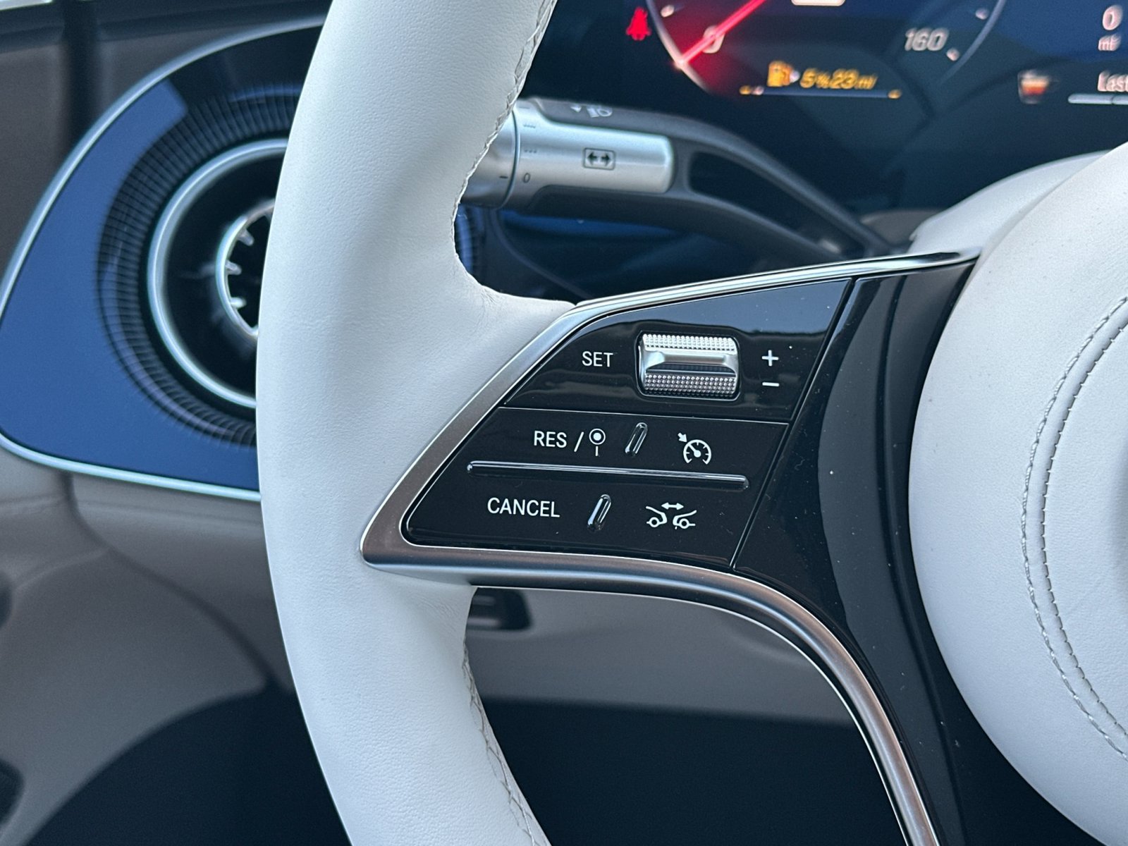 New 2027 Mercedes-Benz S 580 4MATIC Sedan image 26