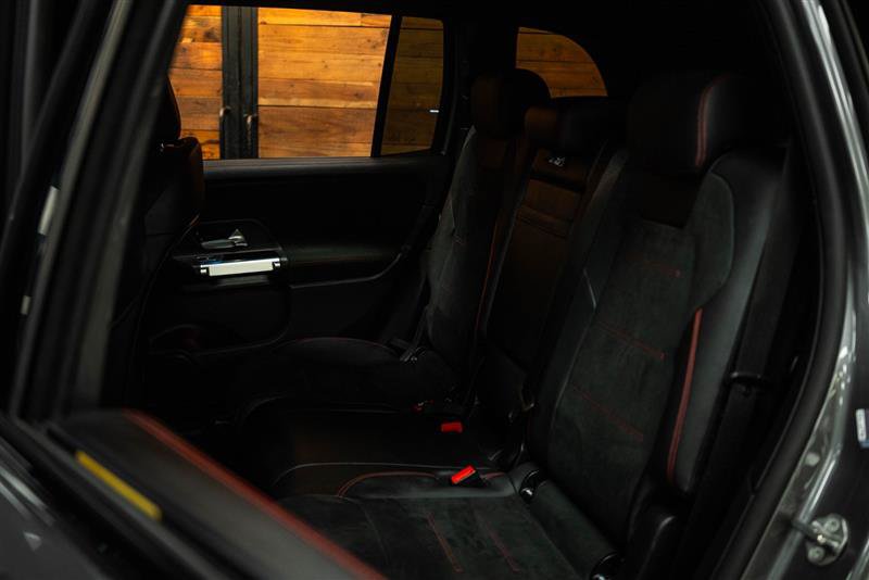 Used 2022 Mercedes-Benz GLB 250 image 10