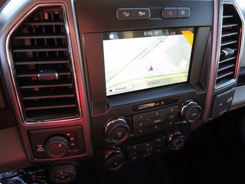 Used 2018 Ford F150 XLT w/ Equipment Group 302A Luxury AWD/4WD image 12