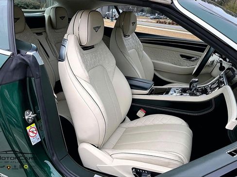 Used 2023 Bentley Continental GT Azure image 9