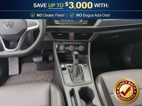 Used 2024 Volkswagen Jetta SE FWD image 20