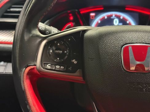 Used 2019 Honda Civic Type R image 15