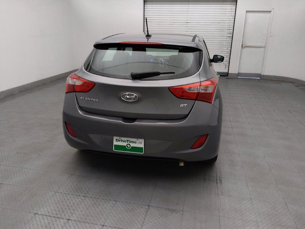 Used 2017 Hyundai Elantra GT FWD image 7