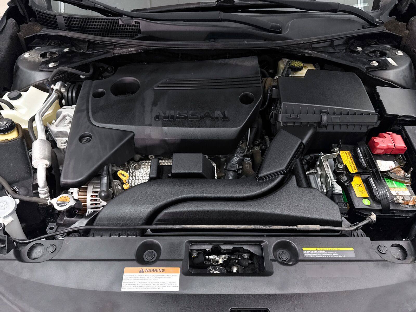 Used 2016 Nissan Altima 2.5 S w/ Power Driver Seat Package FWD image 4
