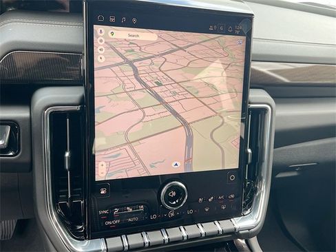 New 2026 GMC Yukon Elevation image 8