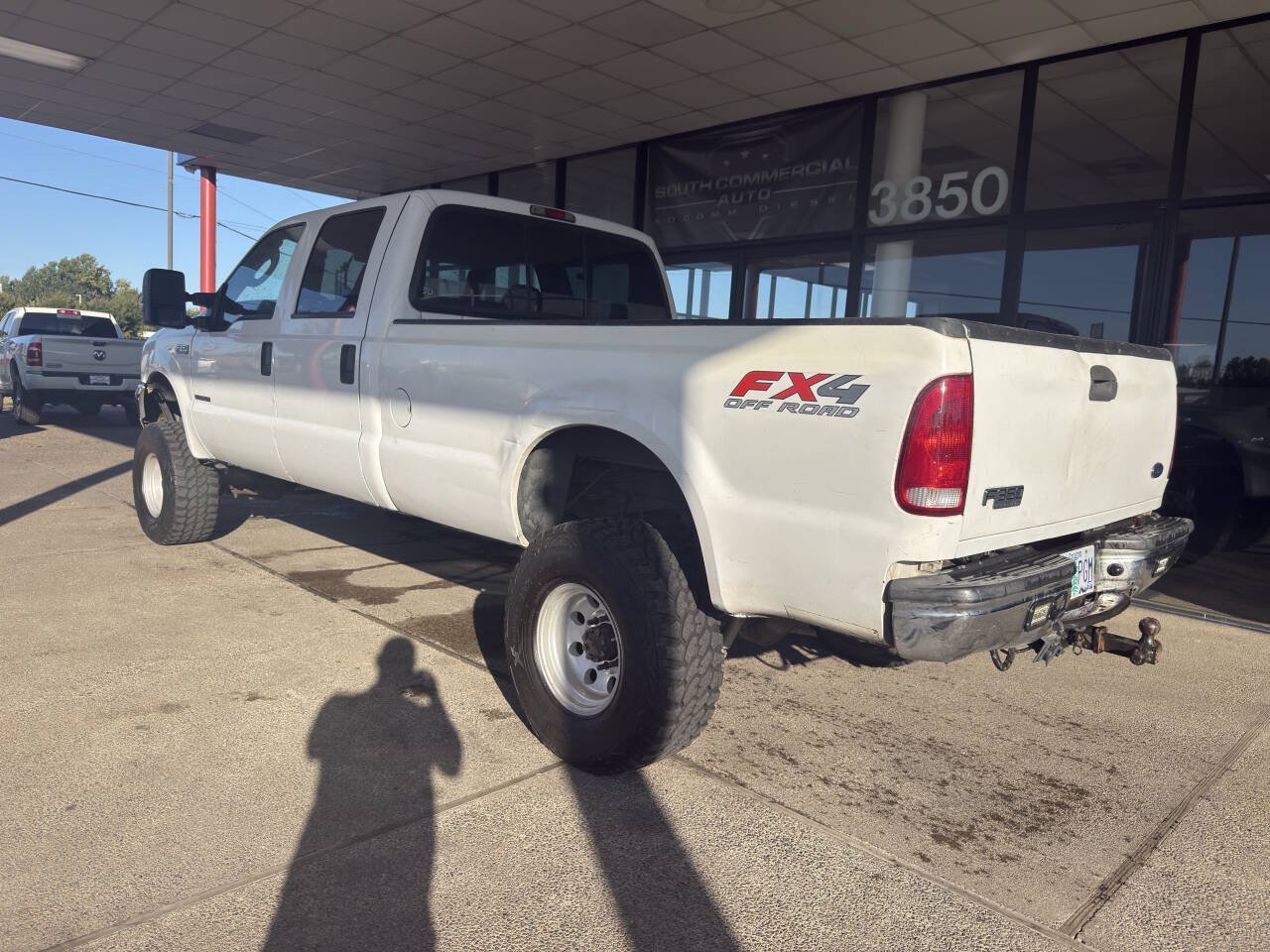 Used 2003 Ford F350 Lariat AWD/4WD image 3