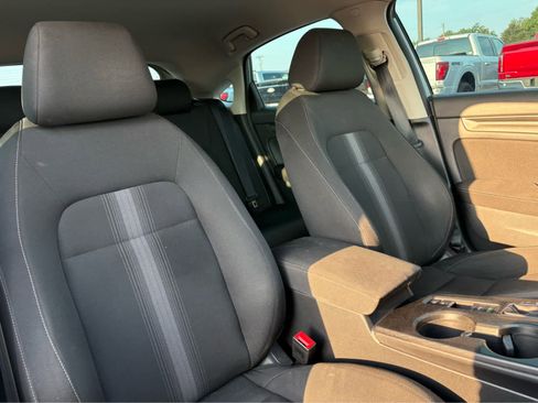 Used 2023 Honda Civic LX image 19